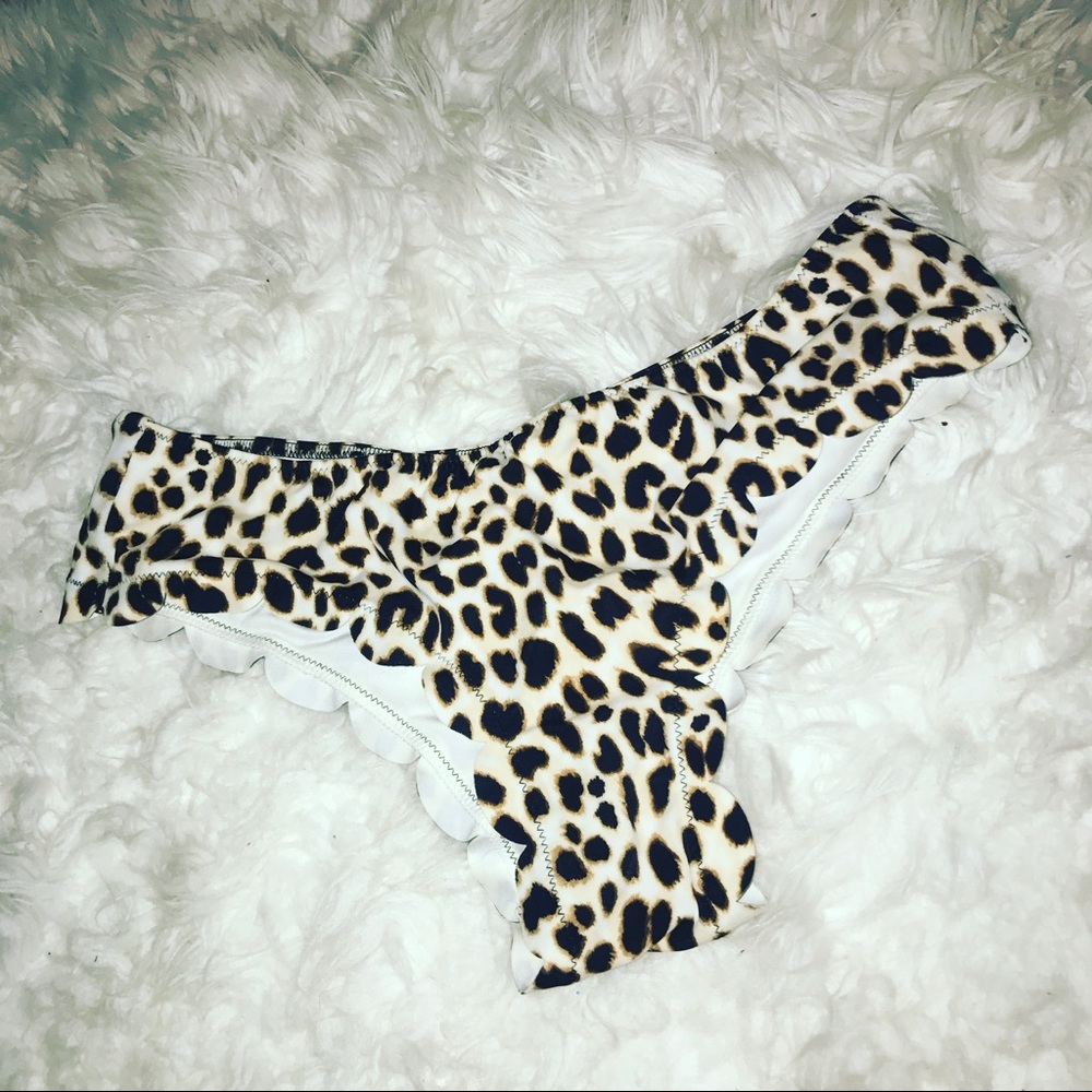 Swimsuit bottoms